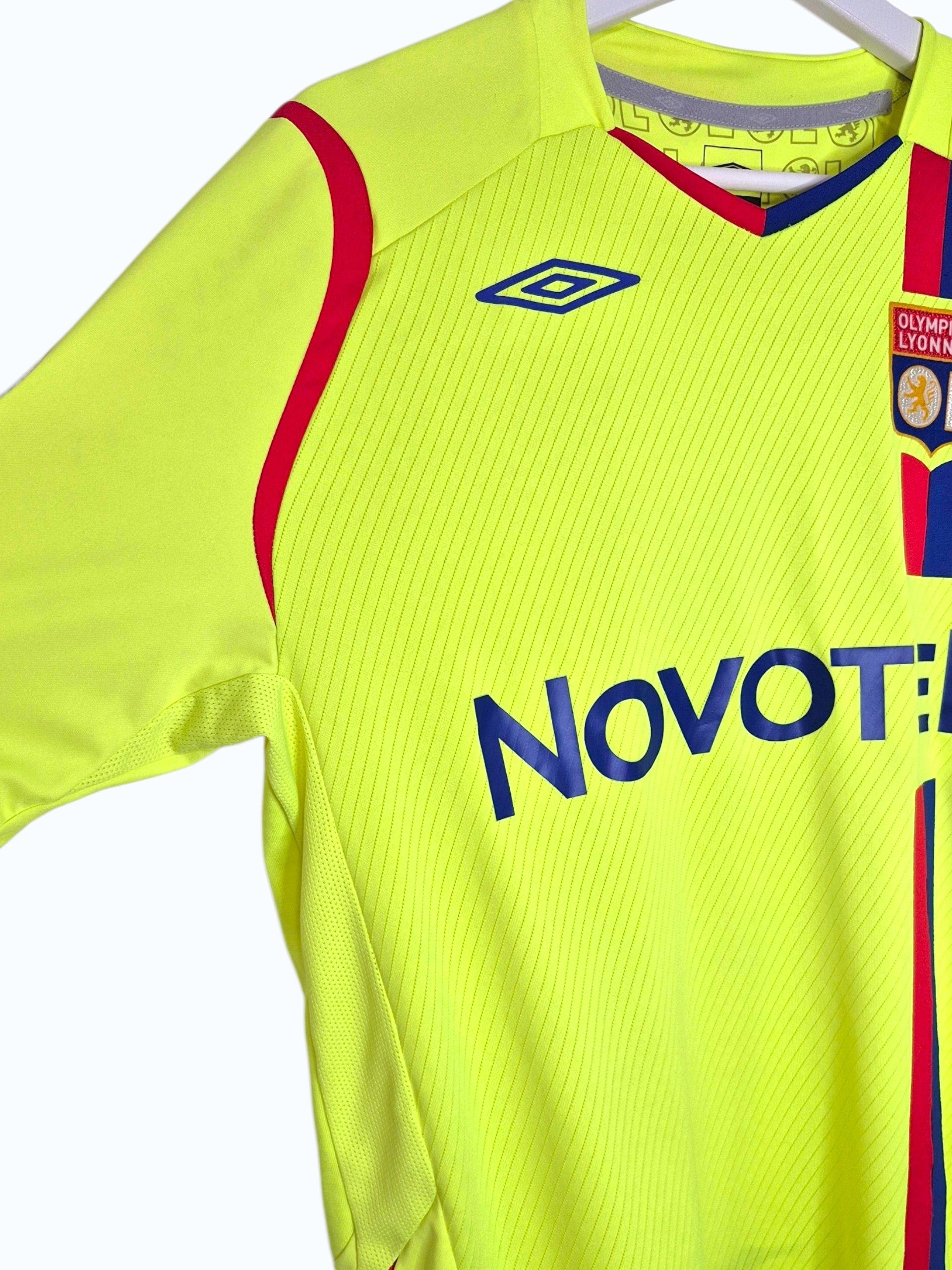 Olympique Lyonnais 2008-2009 Juninho Third Shirt (L)