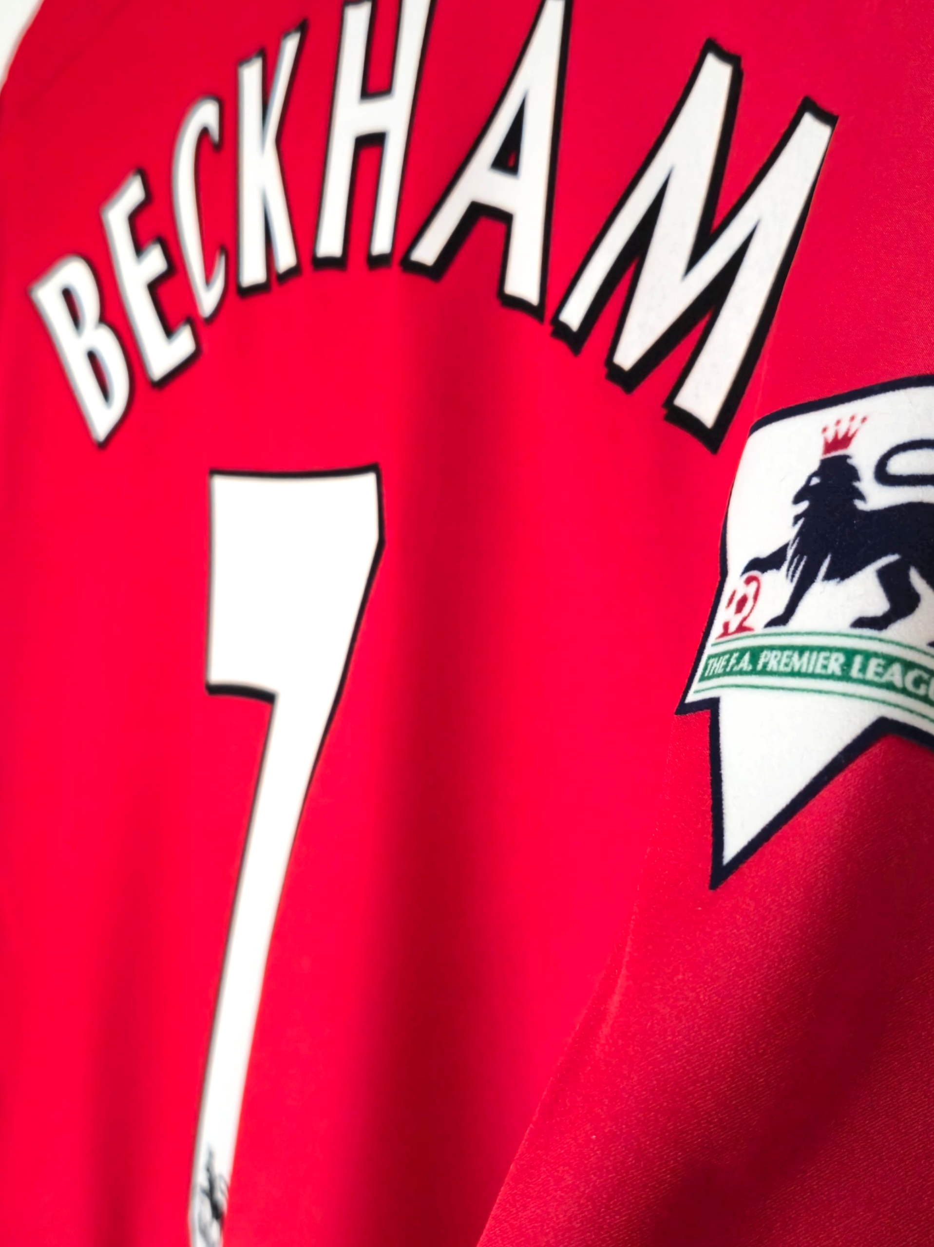 Manchester United FC 2002-2004 Beckham Home Shirt (L)