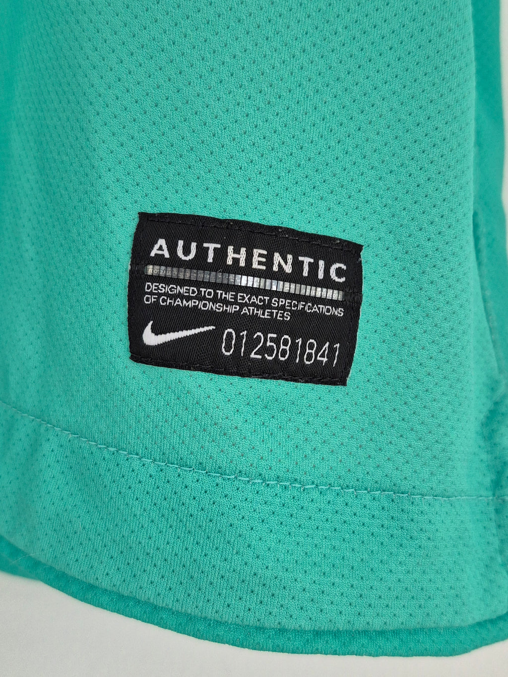 FC Barcelona 2010-2011 Messi Away Shirt (L)