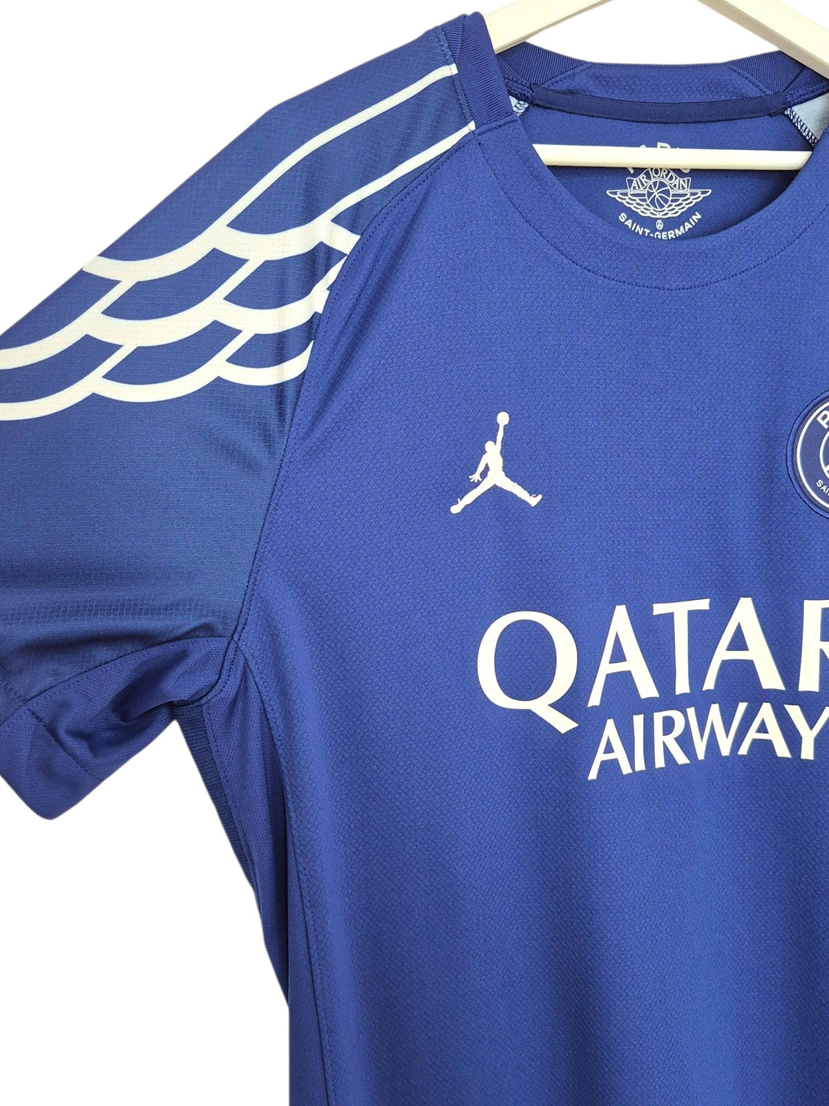 PSG 2024-2025 Jordan Fourth Shirt (L)
