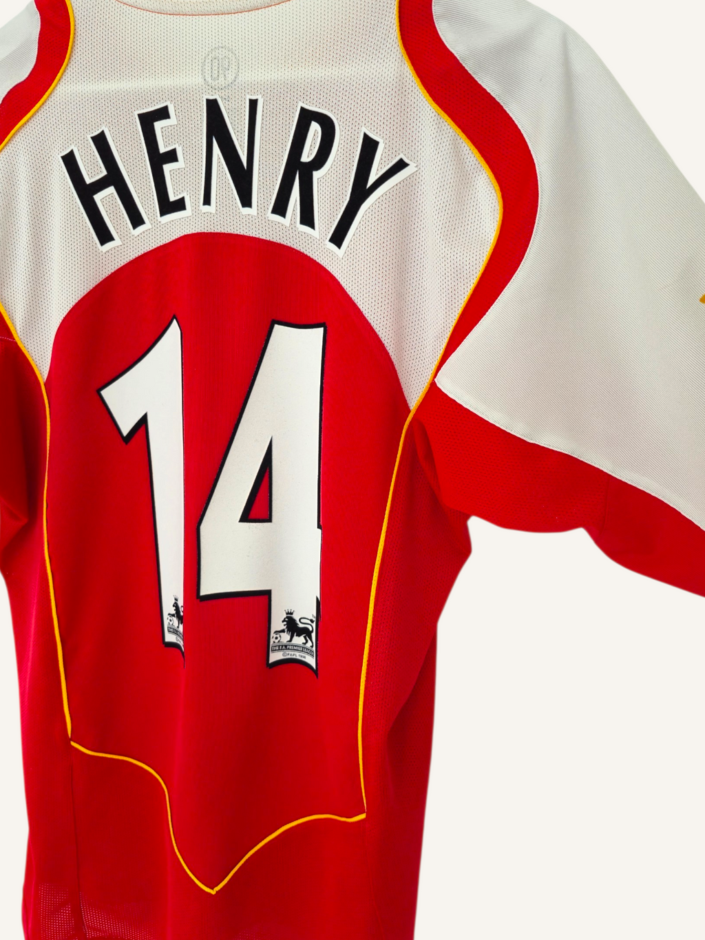 Arsenal FC 2004-2005 Henry Home Shirt (L)