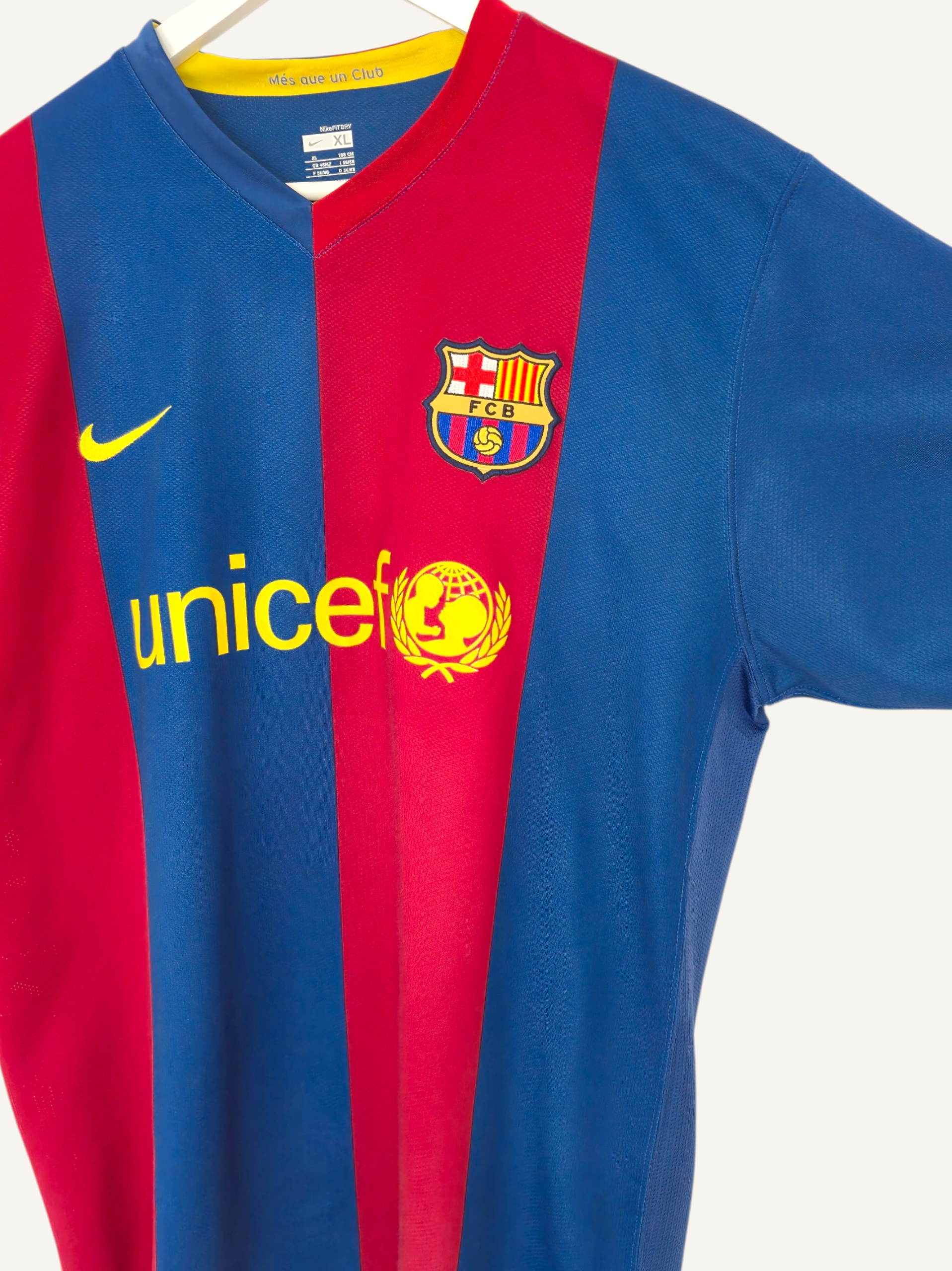 FC Barcelona 2006-2007 Ronaldinho Home Shirt (XL)