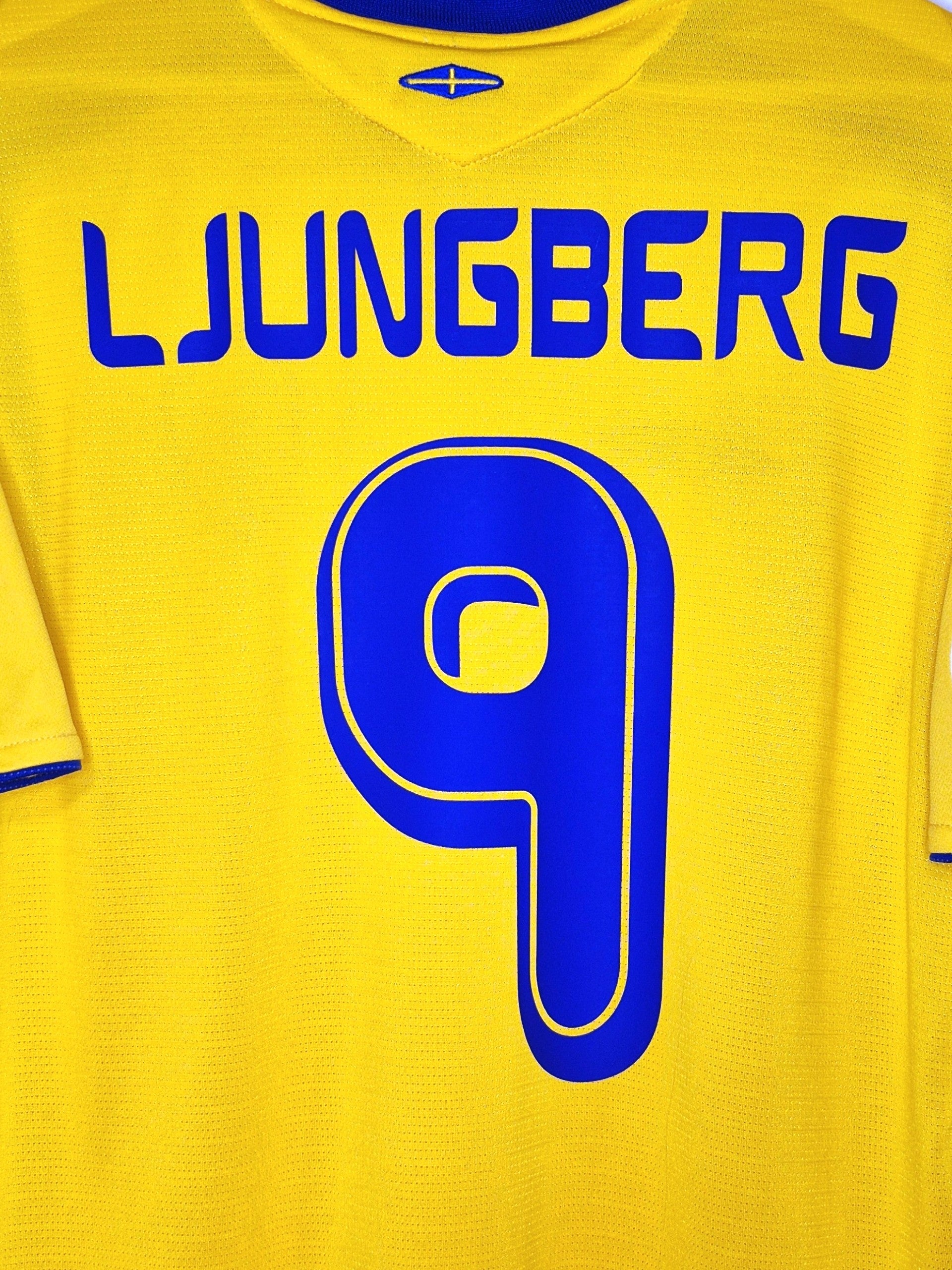 Sweden World Cup 2006 Ljungberg Home Shirt (L)