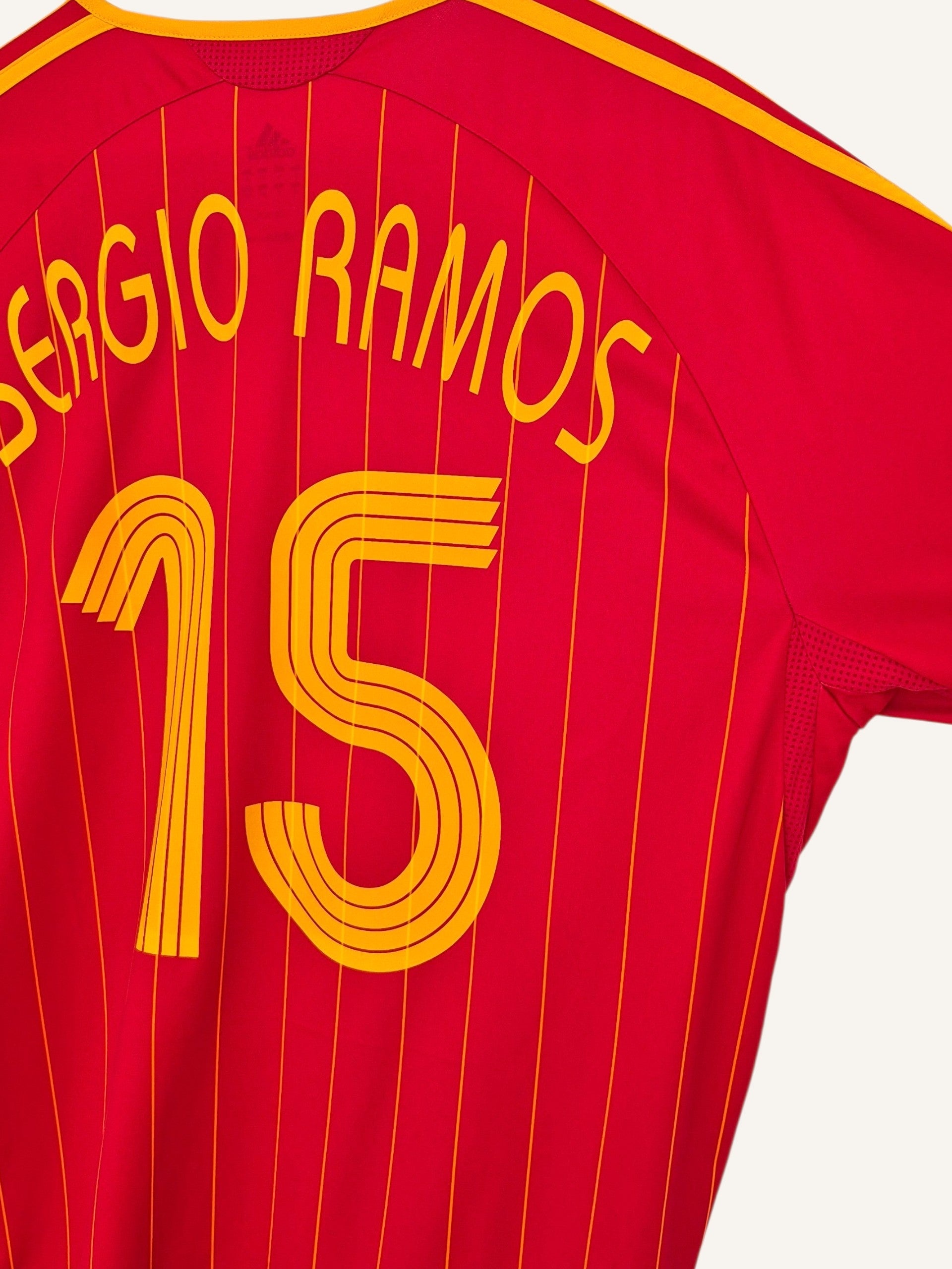 Spain 2006 Sergio Ramos World Cup Home Shirt (XL)