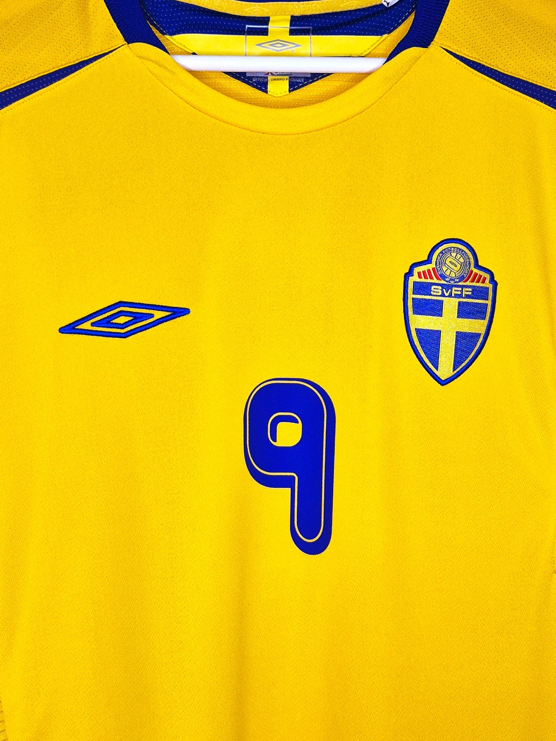 Sweden World Cup 2006 Ljungberg Home Shirt (L)