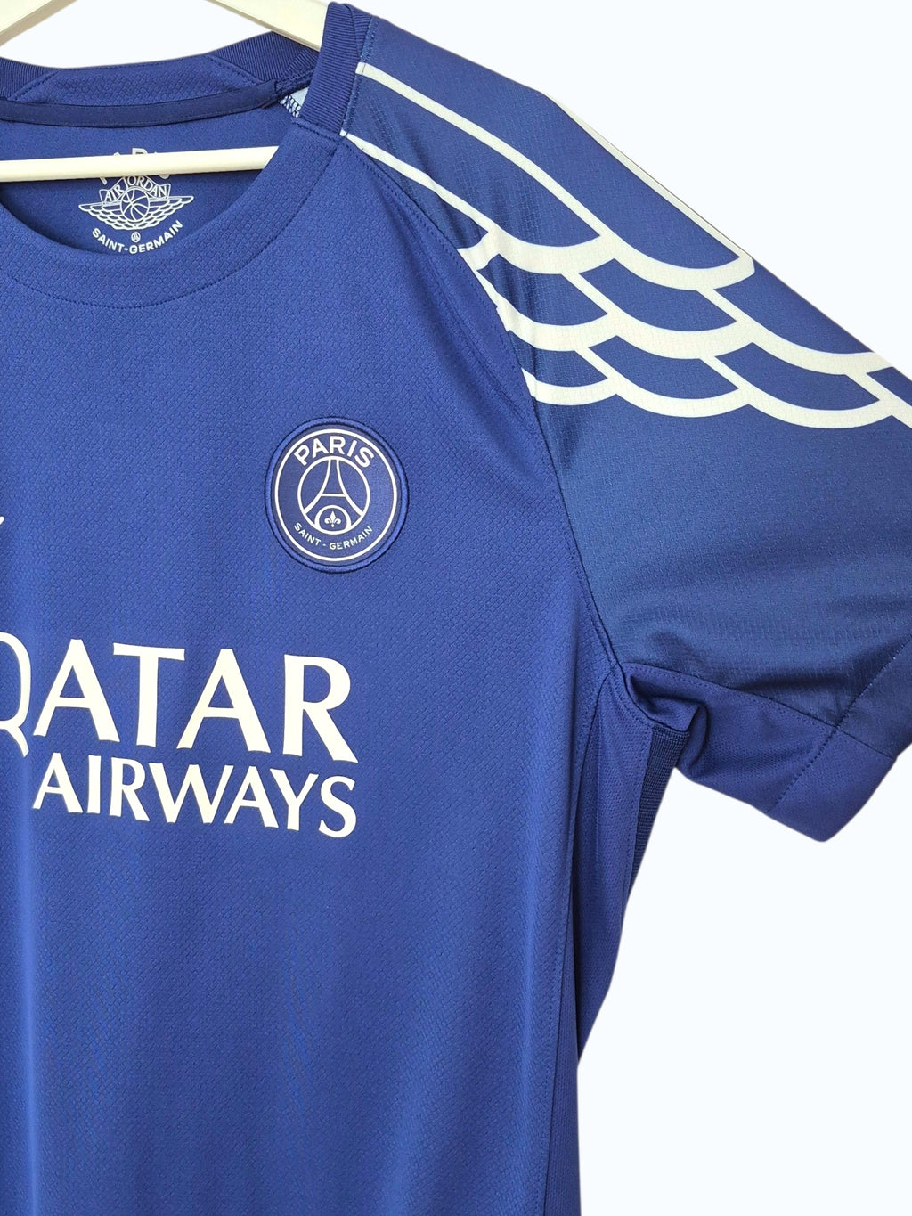 PSG 2024-2025 Jordan Fourth Shirt (L)