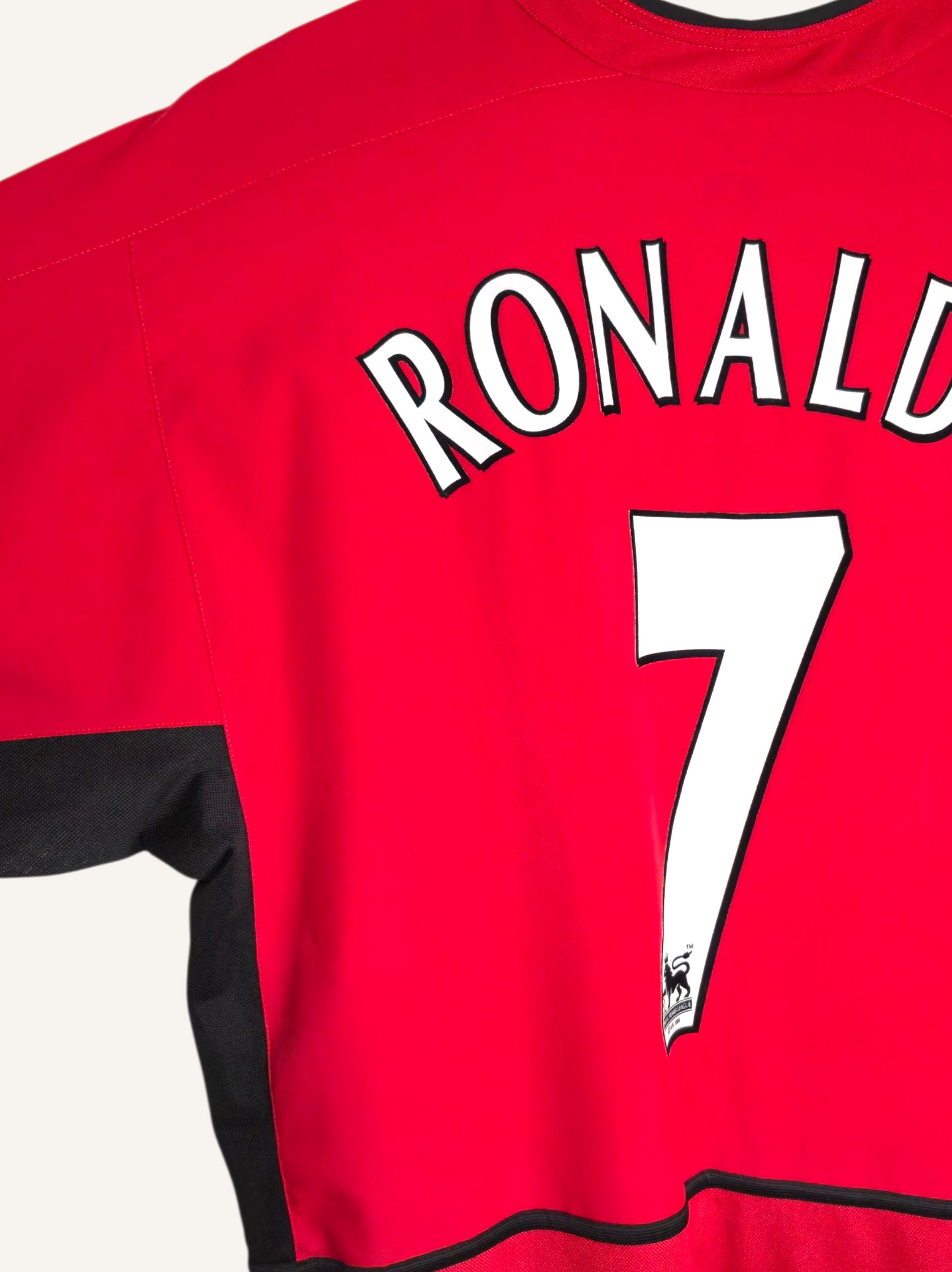 Manchester United FC 2002-2004 Ronaldo Home Shirt (XL)