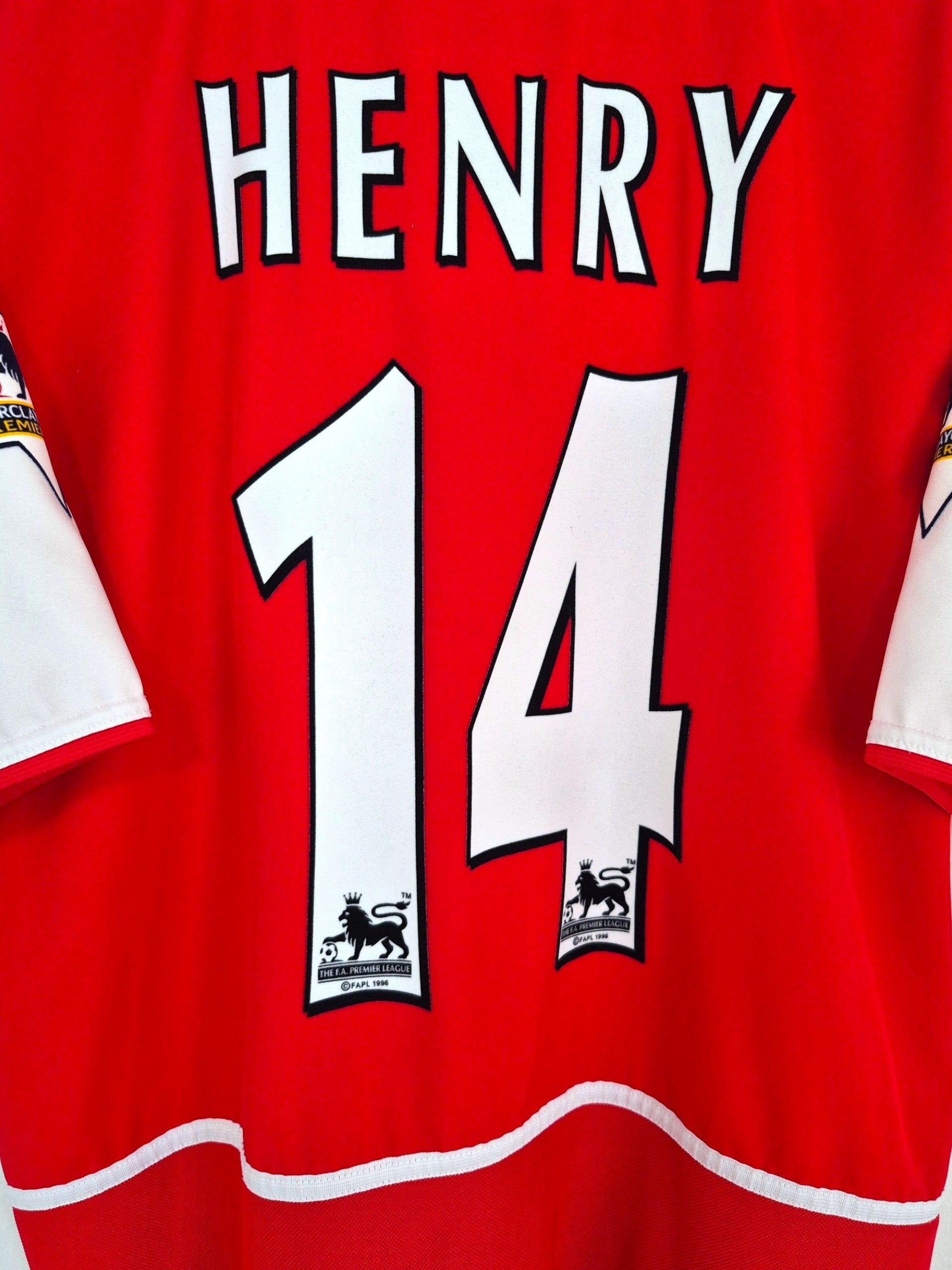 Arsenal FC 2002-2004 "Invincibles" Henry Home Shirt (L)