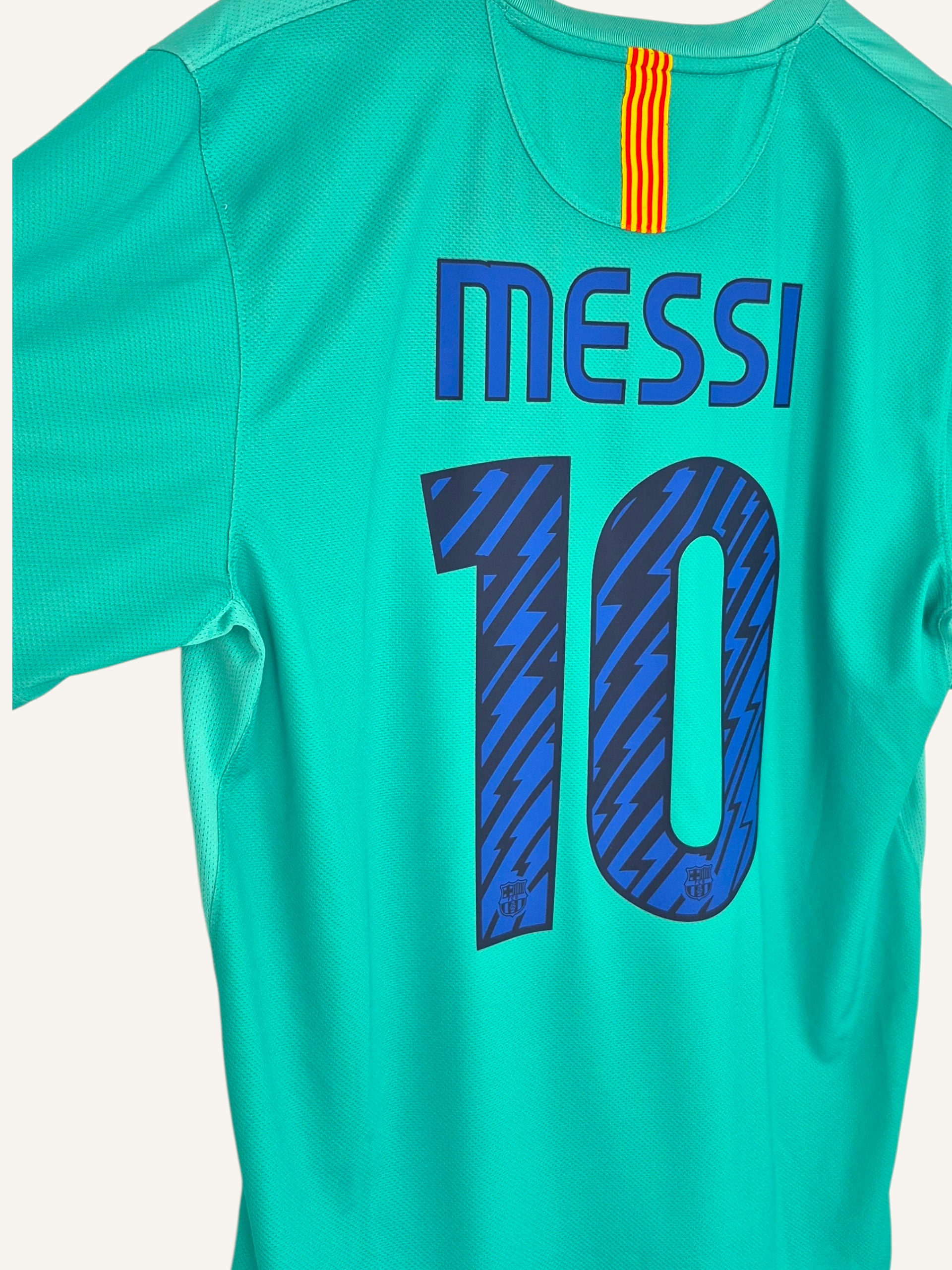 FC Barcelona 2010-2011 Messi Away Shirt (L)