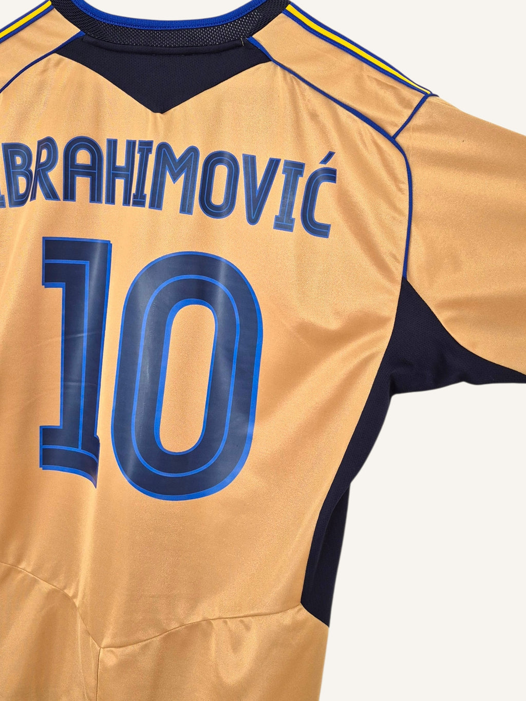 Sweden 2004 Ibrahimović Centenary Home Shirt (XXL)